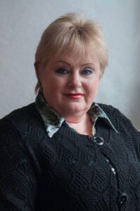 КІФК, Костянтинівський індустріальний фаховий коледж, ДВНЗ ДонНТУ, підготовка фахових молодших бакалаврів. Навчання на спеціальностях 051, 072, 076, 133, 141, 161
